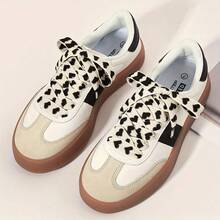 Pair Of Heart-Shaped Flat-Soled Shoelaces - Lightweight Polyester With Pink Hearts And Ribbon Bows For Casual Sneakers, Flats, Boots - Stylish And Durable Footwear, Lightweight Fiber Shoelaces - màu đen - Xem 4