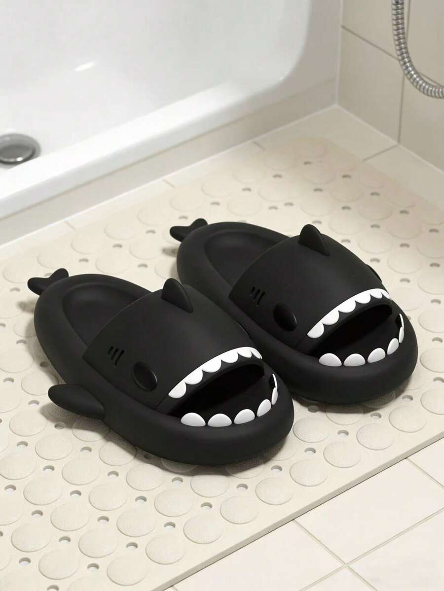 Unisex Fashion Shark Pattern Slippers, Summer Beach Sandals, Indoor Slippers, Shower Slippers, Couple House Slippers, Bathroom Slides, Super Comfortable, Thick Sole, Easy To Clean - Black - View 1
