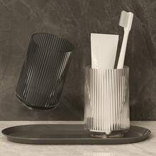 2/1pc Thick Transparent Plastic Toothbrush Holder Cup - Modern Ribbed Design Bathroom Cup, Suitable For Toothbrush And Accessories, Durable And Stylish Bathroom Storage - Multicolor - View 6