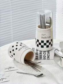 1pc Adjustable Wall-Mounted Chopstick Holder With Cover - Space-Saving Dustproof Cutlery Storage Box For Spoons, Forks, Knives - Plastic Kitchen Organizer, Compact Design Fits Tight Spaces, Thoughtful Accessory (Plaid Pattern)