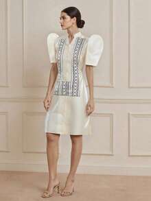 一件优雅现代的菲律宾传统连衣裙，蝴蝶袖设计，前襟纽扣闭合，适合日常穿着、度假和约会，春季皆宜。 - 香檳色 - 查看 2