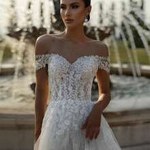 Vintage Boho Off Shoulder Lace Applique High Slit A Line Tulle Formal Wedding Dress,Registry Office Dresses Engagement Bridal Gown,Evening Party Dress Birthday Party Dress Country Wedding,Romantic Church Ceremony Wedding Dress,Suitable For Wedding,Dating,Party,Singles' Party,Vacation,Formal Occasions,Dinner Dress,Prom Dress,Homecoming Dess,Cocktail Party,Wedding Guest Dress,Graduation - 白色 - 查看 5