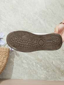 女士休闲运动鞋，平底，轻便，舒适，适合健身、步行和滑板运动