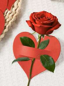 10张红色闪光心形信封卡片，非常适合婚礼、周年纪念日和情人节派对装饰 - 闪亮的心形卡片，搭配心形花卉图案，可作餐桌装饰卡片（10张装）