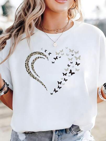 Playera Blanca de Mujer con Corazón de Leopardo y Gráfico de Mariposas, Camiseta de Estética Boho con Estampado Animal, Blusa de Moda Romántica y Linda, Top Casual Holgado para Verano y Regalo