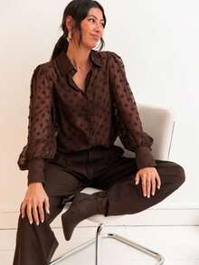 Camisa de mujer marrón semitransparente tejida, estilo de manga obispo larga, diseño con botones delanteros para primavera - Café integral - Ver 1