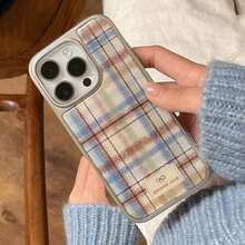 Retro Silver Edged Resin Plush Plaid Phone Case Compatible With Apple 17 Pro Max, 16 Pro Max, 15 Pro, 14, 13, Cute & Fashionable Phone Protective Cover For Girls - Multicolor - View 5
