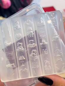 1个透明硅胶模具，可用于DIY美甲、月亮、泰迪熊、烛台、领结、窗帘、甜点、蛋糕装饰