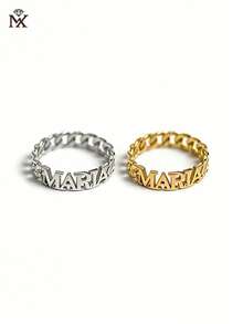 定制字母组合戒指，个性化极简文字戒指，精致不锈钢叠戴戒指，适合作为礼物送给朋友、家人，生日、周年纪念日、节日、通勤、派对、度假，金色、时尚、复古、极简、男女皆宜、休闲、可爱、定制、个性化、独特，送给他的理想礼物！