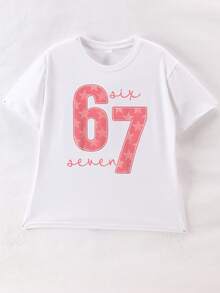 这款专为女孩设计的休闲套装采用时尚的字母印花设计，包括一件白色短袖圆领T恤和一条中腰喇叭裤。 - 白色 - 查看 8