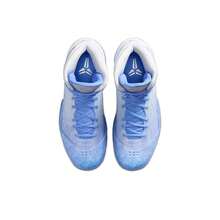 Nike Zoom Kobe 3 Protro 圣诞限量版，时尚透气，回弹力十足，复古篮球鞋，男女通用，白蓝配色