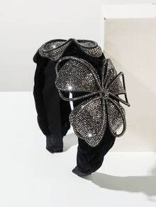 1条黑色天鹅绒编织宽檐复洛克风格发箍，饰有奢华的3D水钻蝴蝶装饰，高品质配饰，适合作为送给朋友的精美礼物。 - 彩色 - 查看 15