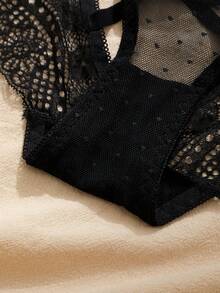 3条装女士性感蕾丝内裤，多种颜色可选，透气舒适，三角裤款式，优雅设计，适合日常穿着。 - 彩色 - 查看 9