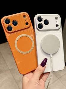 奢华橙色碳纤维磁吸磨砂手机壳，兼容 17 Pro Max、17 Pro、17、16 Pro Max、16 Pro、16、16、15 Pro Max、15 Pro、15、14 Pro Max、14 Pro、14，支持摄像头保护、无线充电，柔软 TPU 后盖。 - 銀色 - 查看 9