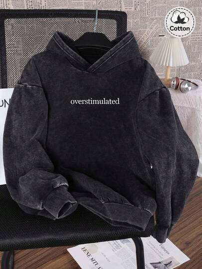 LILL 秋冬女款“过度刺激”图案连帽卫衣，略带弹性，修身剪裁，水洗做旧，保暖内衬棉混纺黑色套头长袖卫衣，休闲日常连帽上衣。