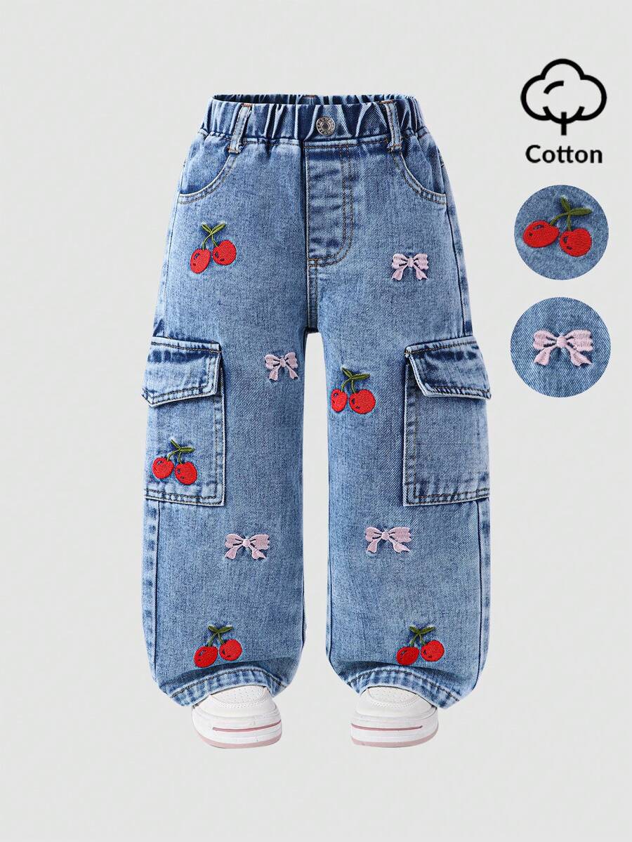 女童牛仔長褲新品 水洗藍休閒甜美可愛刺繡圖案 舒適彈性腰寬版工裝牛仔褲 適合日常出遊 - 淺色水洗藍 - 查看 1