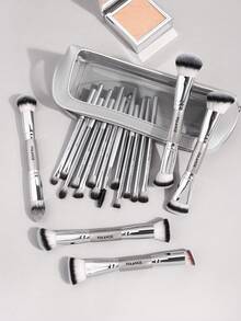 MAANGE 5支/18支专业双头化妆刷套装,包含化妆包、斜角粉底刷、轮廓刷、腮红刷、散粉刷、眼影刷、遮瑕刷、高光刷、晕染刷,采用柔软纤维材质,便携旅行套装,女士/女孩礼物,赠品,专业化妆刷,全套化妆工具 - 銀色 - 查看 3