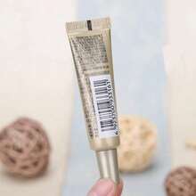 L'Oreal SPF50 PA++++ Matte Sunscreen Lotion, Daily Face Protection, Non-Greasy, Lightweight & Breathable, Travel Size 7.5ml/0.25oz - Black Gold - View 3