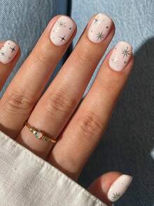 24 Stück kurze quadratische weiße französische Maniküre Nagel Aufkleber mit Stern- & Strass-Dekor, charmanter femininer Stil, leicht zu tragende Acryl-Fake-Nägel-Set beinhaltet 1 Stück Gelee-Gel und 1 Stück Nagelfeile, geeignet für Frauen & Mädchen im Alltag und verschiedene Partys Nagelpflege-Zubehör - Verschiedenfarbig - Übersicht 1