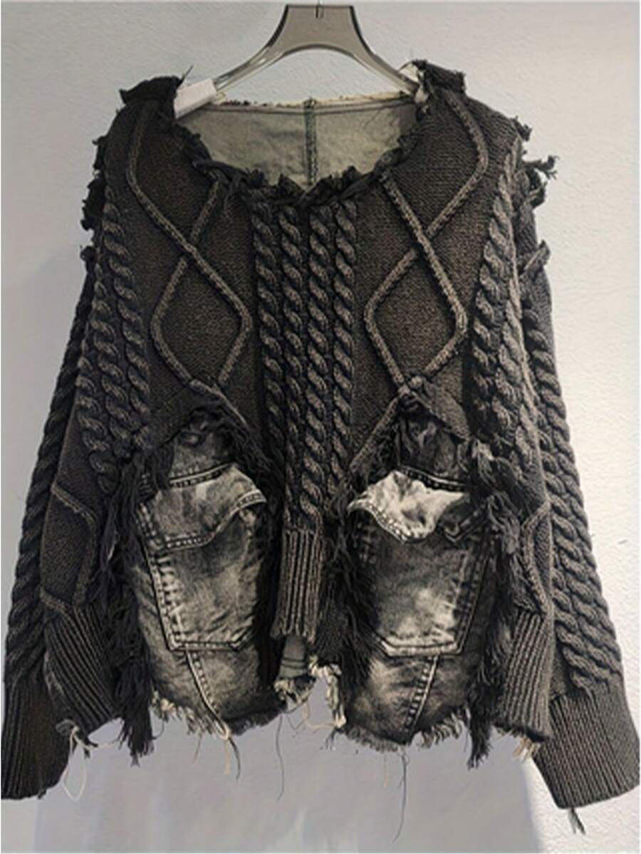 GLOURI Women's Brown Cropped Sweater - Denim Pocket Patch & Fringed Detail | Edgy Casual Style For Weekend Shopping,BFF Dates, Daily Commute, Street Strolls & Autumn Walks For  Relaxed Looks - màu đen - Xem 1