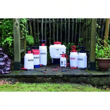 Spear And Jackson 8LPAPS 8 Litre Pump Action Pressure Sprayer - Multicoloured - View 3