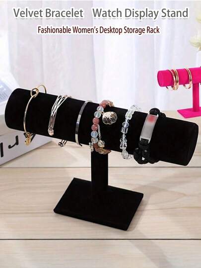 Elegancki, czarny, aksamitny stojak na bransoletki z drążkiem w kształcie litery T, elegancki organizer na naszyjniki, bransoletki i wisiorki. Ten stylowy stojak na bransoletki ze skóry PU idealnie przechowuje i eksponuje Twoje ukochane bransoletki. Idealny na prezenty świąteczne, na powrót do szkoły i jako modny element wystroju domu. Ten wyjątkowy i praktyczny dodatek rozświetli Twoją kolekcję biżuterii. Szczególnie odpowiedni na Boże Narodzenie, Święto Dziękczynienia, Nowy Rok i Walentynki.