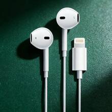 Wired Earphones With Lightning Connector For IPhone 14/13/12/11/XR/XS/X/8/SE/Pro/Pro Max, Plug And Play, Built-In Microphone And Remote Control, Noise Cancelling In-Ear Headphones, Compatible With All IOS Systems
