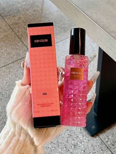 1瓶100毫升香氛喷雾，优雅的香薰室内喷雾，清新花香，持久留香，适用于家庭、办公室、酒店、休息室，营造放松、冥想、瑜伽、水疗氛围，是生日、圣诞节、新年、周年纪念日等特殊场合馈赠亲朋好友的理想之选。