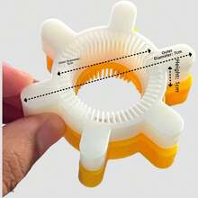 Bottle Cap Opener - Home Kitchen Rotating Bottle Opener Tool Toy For Christmas, Valentine's Day, Ramadan, New Year - Multicolor - View 2