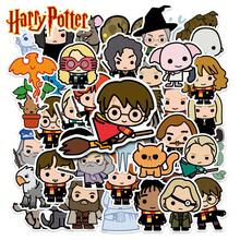 Harry Potter Bộ 50 miếng dán hình cảnh kinh điển, Lâu đài Hogwarts, Tàu tốc hành, Quidditch, Sinh vật huyền bí, Phụ kiện phù thủy, Decal vinyl dán cho bình nước, máy tính xách tay, hành lý, điện thoại, xe hơi, Đồ dùng học tập [Sản phẩm được cấp phép chính thức] - Nhiều màu - Xem 13