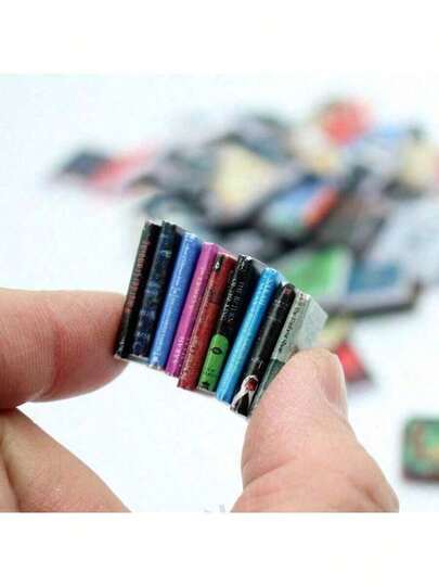 100 piezas de libros miniatura de simulación fija en inglés de colores variados, accesorios de casa de muñecas 1:12, modelos de muebles DIY, decoraciones, regalos para Año Nuevo, San Valentín, Pascua, juguetes de comida realista en miniatura, estantería de libros en miniatura, regalos de Navidad, decoraciones y adornos de escena navideña en microescala