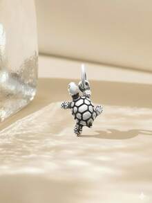 S925 Sterling Silver Pendant, Charming Turtle Shape, Cute and Quirky, Trendy Design, Exquisite and Stylish Women's Jewelry - tortuga - Ver 2