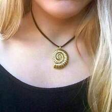 Juego de collar de caracola con aretes de concha púrpura para mujer, aretes de concha de oro con colgante de concha mística, aretes de bruja mística, accesorios de disfraz de Halloween, joyería de - BLANCO - Ver 5