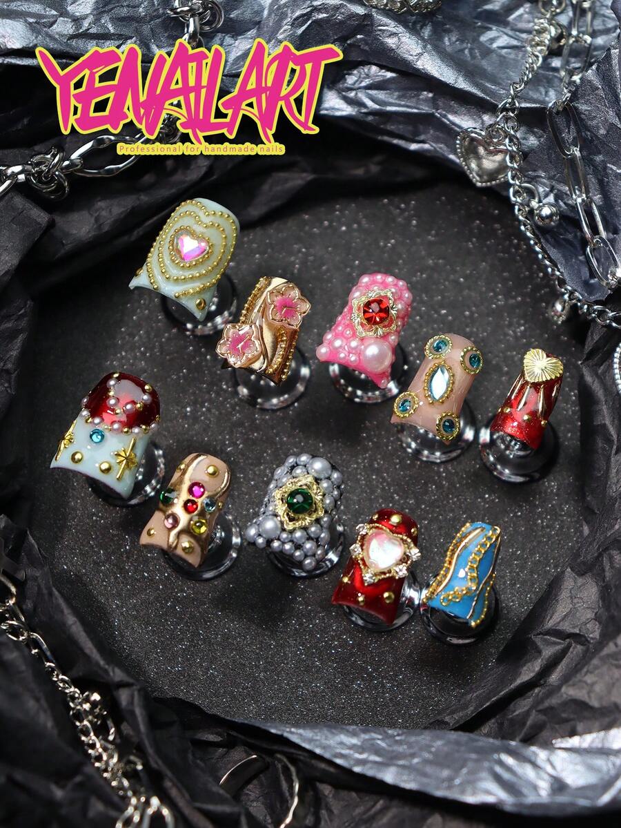 10 móng giả kiểu Y2K, nhiều màu sắc để lựa chọn: xanh bạc hà, hồng, màu da, đỏ, đen và xanh dương, kiểu vòng dây hình trái tim, kiểu Pháp cổ điển, trái tim vàng, hoa, ngọc trai, và trang trí đá quý nhiều màu sắc. - Nhiều màu - Xem 1