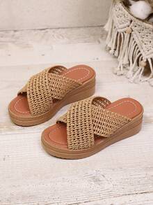 1 Pair Girls Platform Criss-Cross Woven Hollow Textured Fashion Beach Wedge Sandals - Brown - View 2