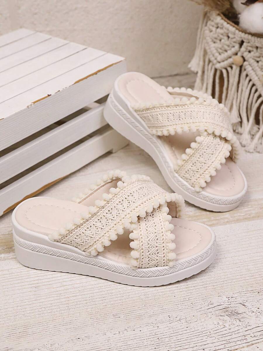 1 Pair Beige Platform Slip-On Textured Strap Chunky Sole Fashion Beach/Summer Girls Sandals - Beige - View 1