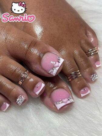  24PCS Short Square Toenail False Nail HelloKitty White French Sanrio Valentine's Day Love Pointed Nail Art Cute Chrome Alloy Acrylic Press Nail Gel Nail Art Nail Art Supplies Nail Art Set (Attached: A Piece Of Jelly Gel And File) Suitable For Women Daily Dating Party