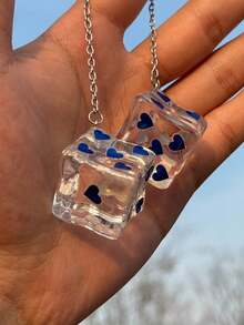 1个创意冰块心形闪亮骰子造型汽车后视镜挂饰，可爱汽车装饰配件，内饰装饰，汽车挂件，汽车配件 - 均碼 - 查看 13