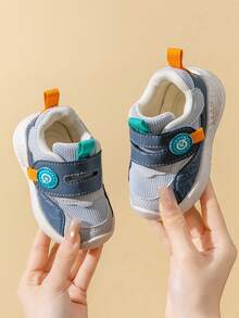 1 paire de chaussures de sport pour enfants/tout-petits, baskets décontractées pour l'extérieur/l'intérieur en PU, antidérapantes, durables, confortables et mignonnes, pour toutes les saisons - Bleu azur - Voir 3