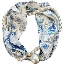 Porce azul y blanco