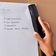 XISH  Basics - Engrapadora con capacidad de engrapado de 25 hojas antideslizante engrapadora de oficina con 1000 grapas color negro paquete de 12 - Paquete de 12+Engrapadora - Ver 6