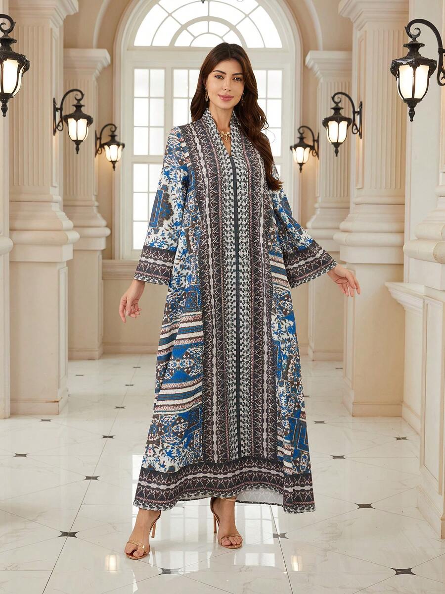 Đầm dài tay cổ chữ V thanh lịch dành cho nữ, in họa tiết Bohemian, được làm từ chất liệu mềm mại, thể hiện phong cách Boho sống động.