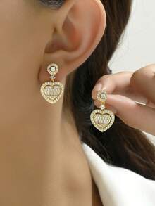 一对简约光滑心形耳钉，优雅气质，适合日常佩戴和通勤（OPP袋包装） - 金黃色 - 查看 1