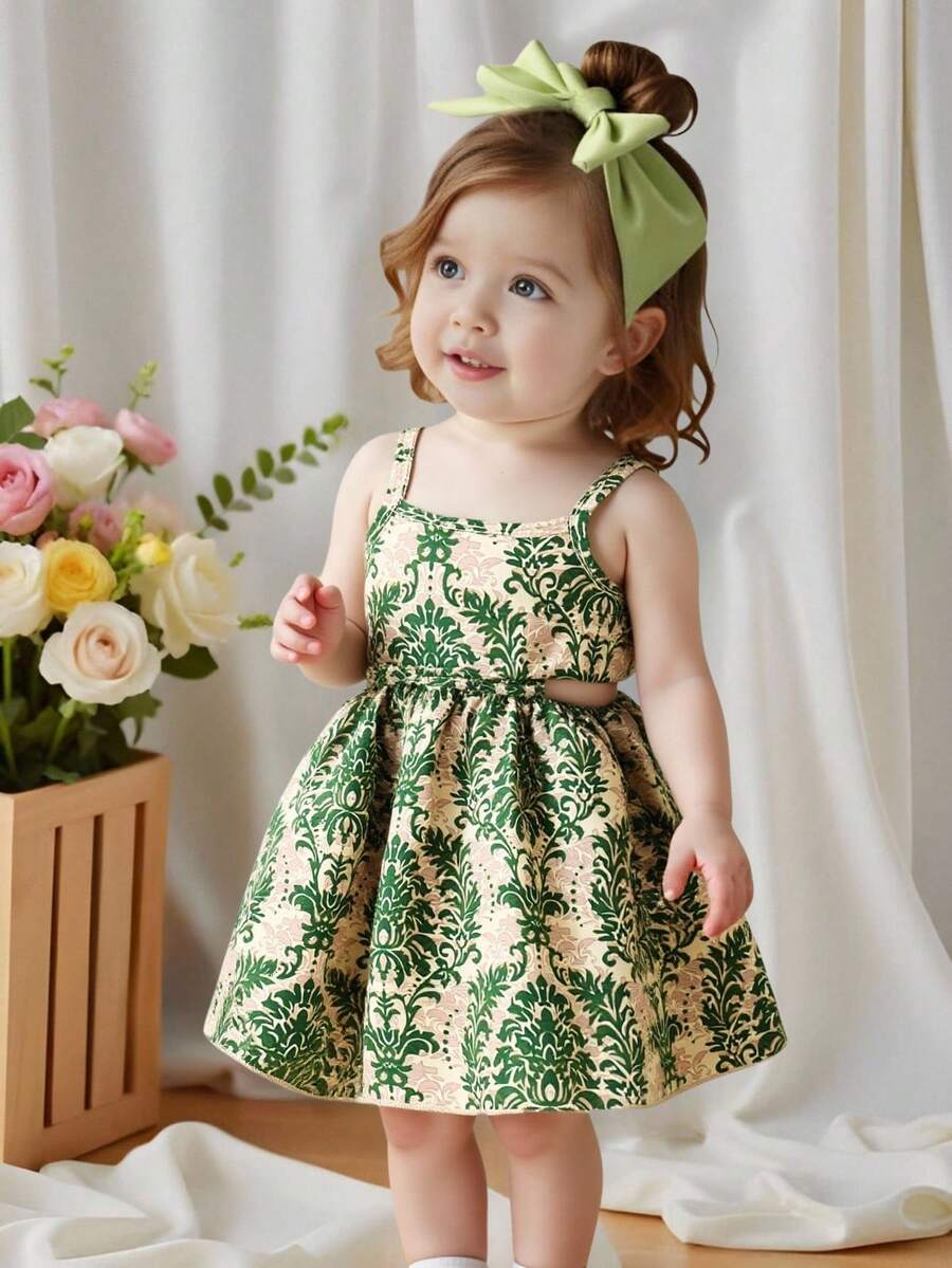 Baby Girls Vacation Style Hollow Out Sleeveless Dress - Green - View 1