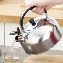 Botella de acero inoxidable duradera de 3 litros con silbato para acampada, con asa plegable, tetera con silbato para fogones, acero inoxidable de grado alimentario, tetera con silbato de acero inoxidable, cafetera, para interior y exterior, acampada, senderismo, picnic, botella de acero inoxidable con silbato para acampada, tetera ligera: apta para fogones eléctricos, de convección, cerámicos y de gas, esta tetera se puede utilizar casi en cualquier momento y en cualquier lugar. - Plateado - Ver 3