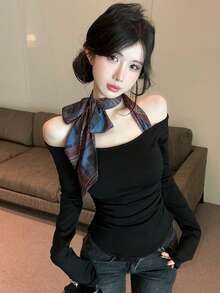 Áo thun dáng ôm kiểu Mỹ trễ vai thắt nơ kẻ caro, hở vai, thích hợp cho mùa xuân. - màu đen - Xem 2