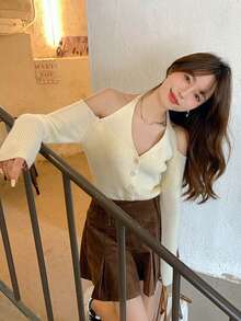 性感露肩挂脖吊带背心，短款针织毛衣上衣 - 白色 - 查看 1