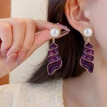 Juego de collar de caracola con aretes de concha púrpura para mujer, aretes de concha de oro con colgante de concha mística, aretes de bruja mística, accesorios de disfraz de Halloween, joyería de - Azul - Ver 5