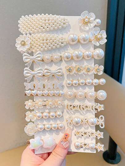 20个女士优雅仿珍珠镶嵌花朵和心形设计发夹，适合日常和派对佩戴，是返校季的推荐礼物，包括爪夹、发夹、发卡、发饰等，是女士的理想发饰。