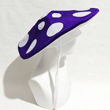 1顶可爱有趣的超大号波点毛绒蘑菇帽，采用涤纶材质，柔软舒适，配有弹性绳，佩戴稳固，超大尺寸适合大多数人，新奇头饰，适合万圣节装扮，趣味派对配饰 - 彩色 - 查看 4